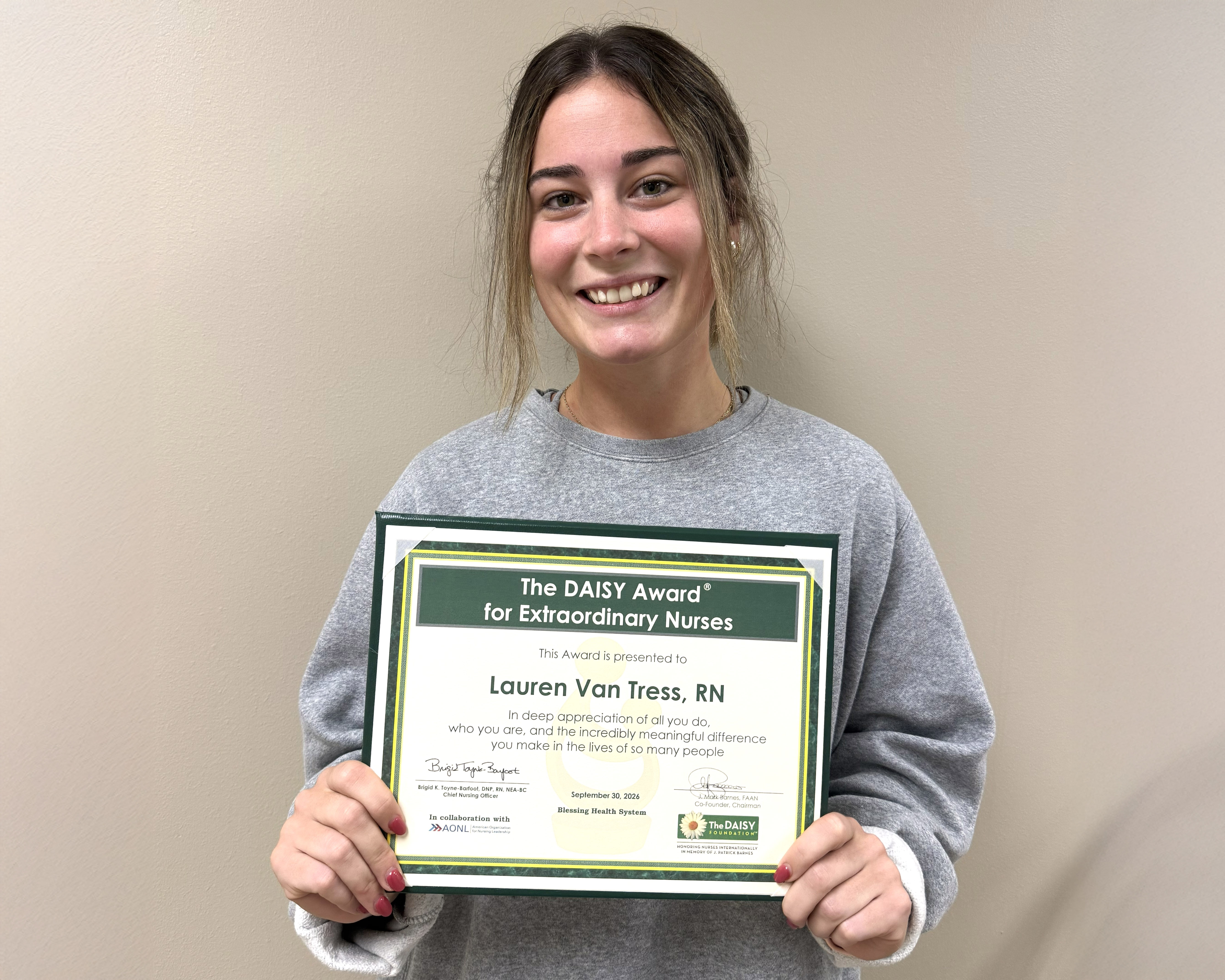 Lauren Van Tress receives DAISY Award